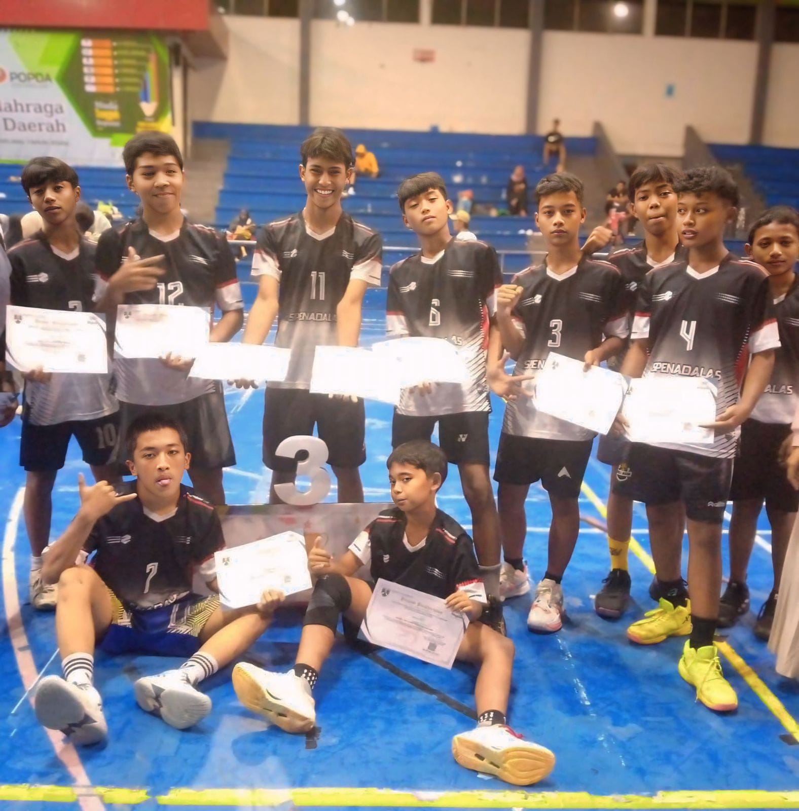SMP Negeri 12 Magelang Raih Juara 3 POPDA Kota Magelang 2026 Cabang Voli Putra